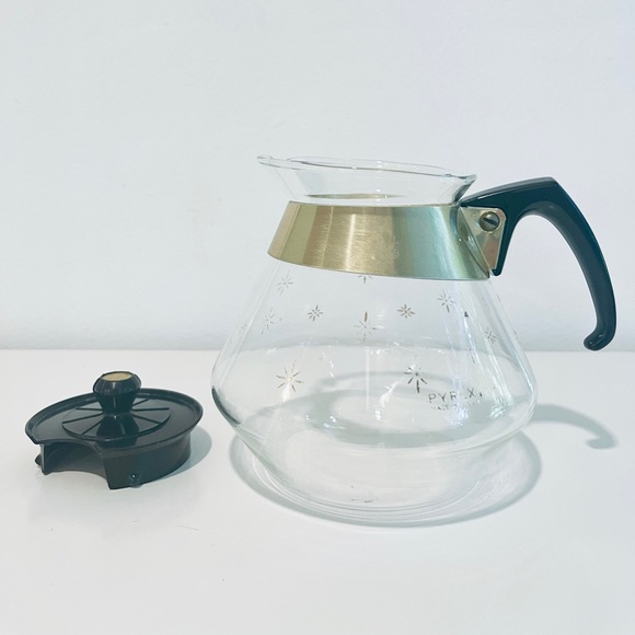 Vintage Pyrex MCM Coffee Pot Carafe 4-cup - Picture 2 of 4